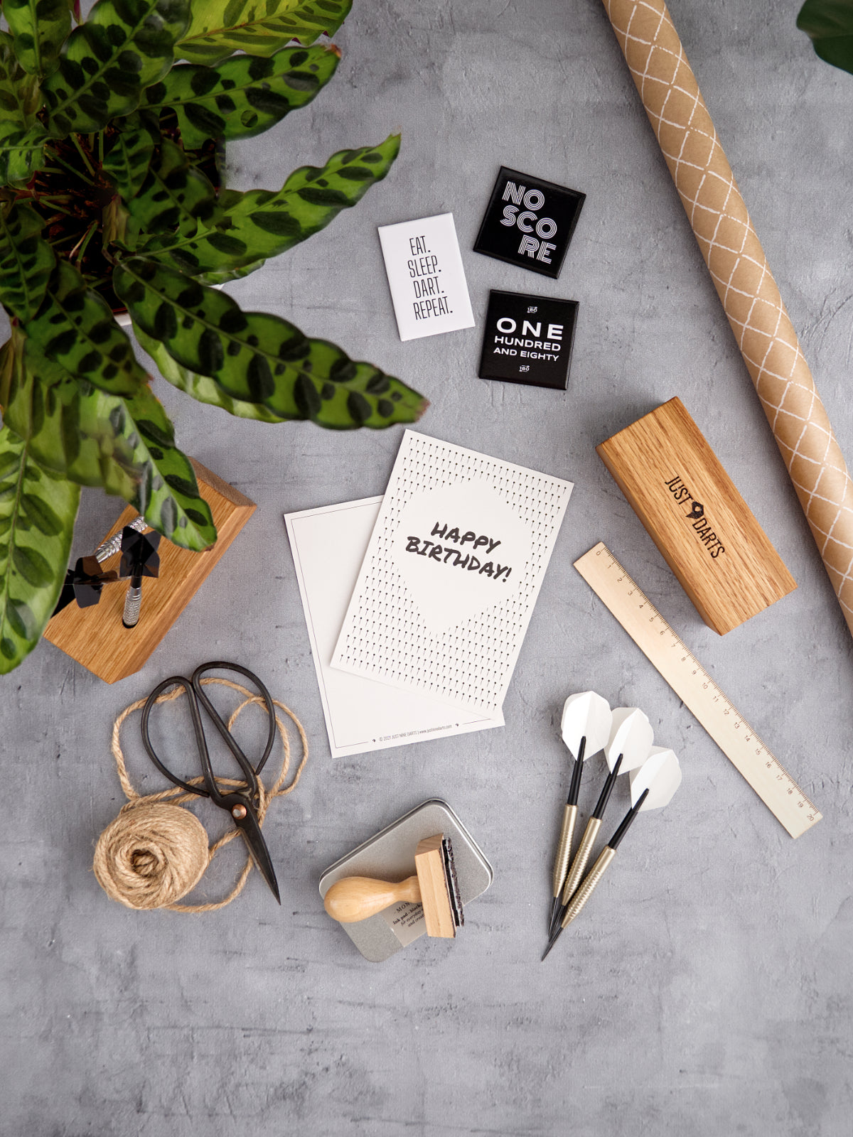 ACCESSOIRES & DARTGESCHENKE von JUST NINE DARTS